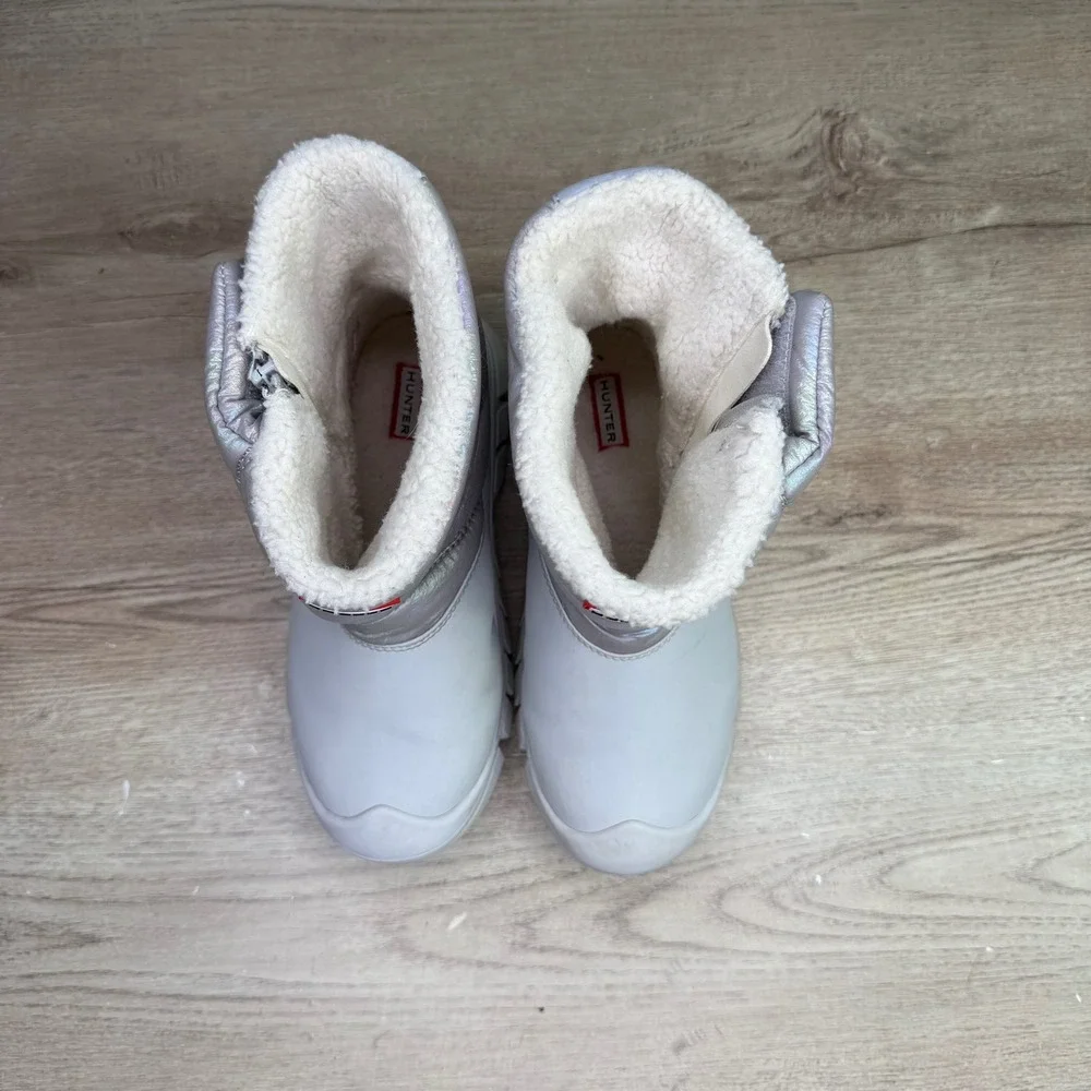 Hunter‎ Kids Intrepid Snow Boots Silver Iridescent US 2